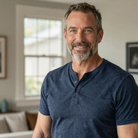 Portrait of Robert from Dallas, TX · Retired veteran, Feelflame member